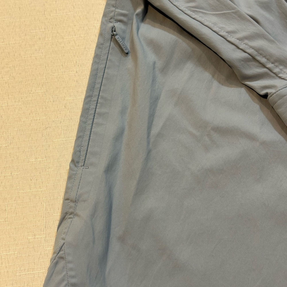 Athleta Blue Button Up Shirt Size M Lightweight w/ Zipper Pocket - Picture 3 of 16